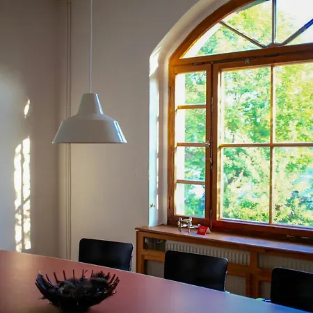 Vakantiehuis Charming With A View Of Schermuetzelsee *